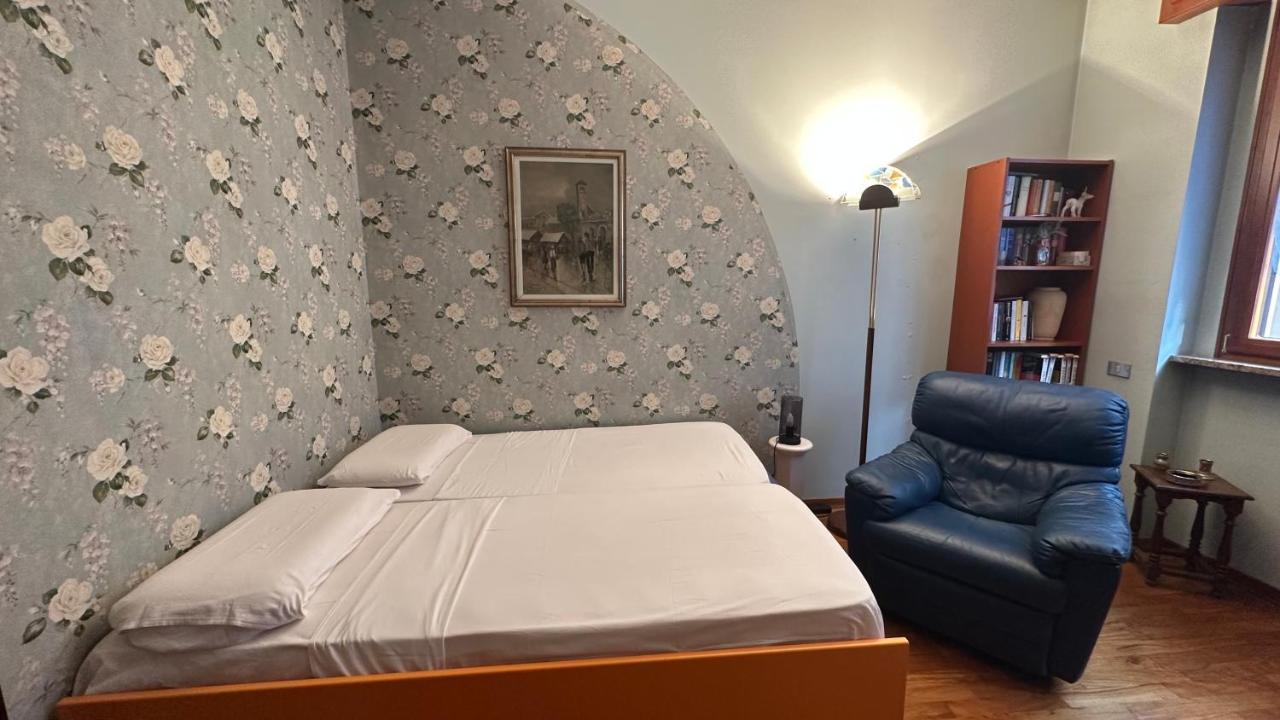 Dehomes - Two Bedrooms, Terrace, Wi-Fi, Tram To Centre & Rho Fiera Мілан Екстер'єр фото