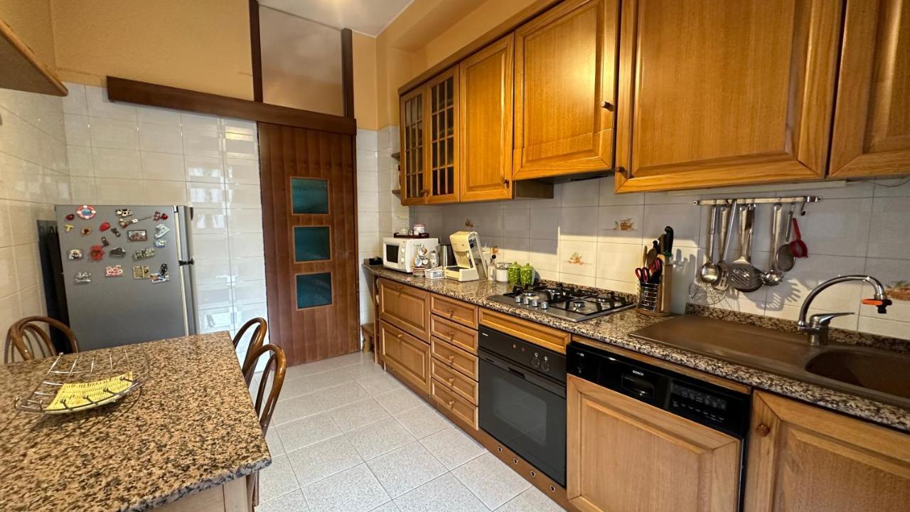 Dehomes - Two Bedrooms, Terrace, Wi-Fi, Tram To Centre & Rho Fiera Мілан Екстер'єр фото